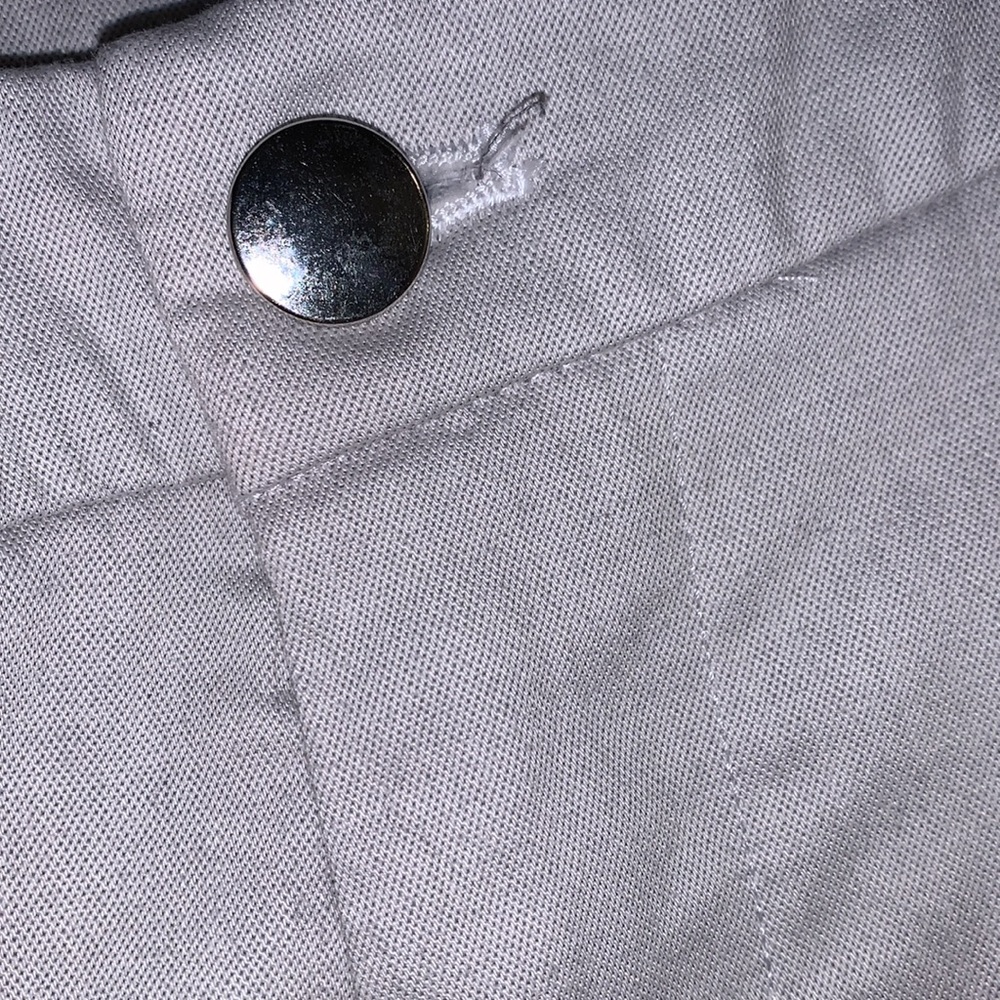 lululemon athleta Commission shorts, size 28, Like New - Picture 9 of 12